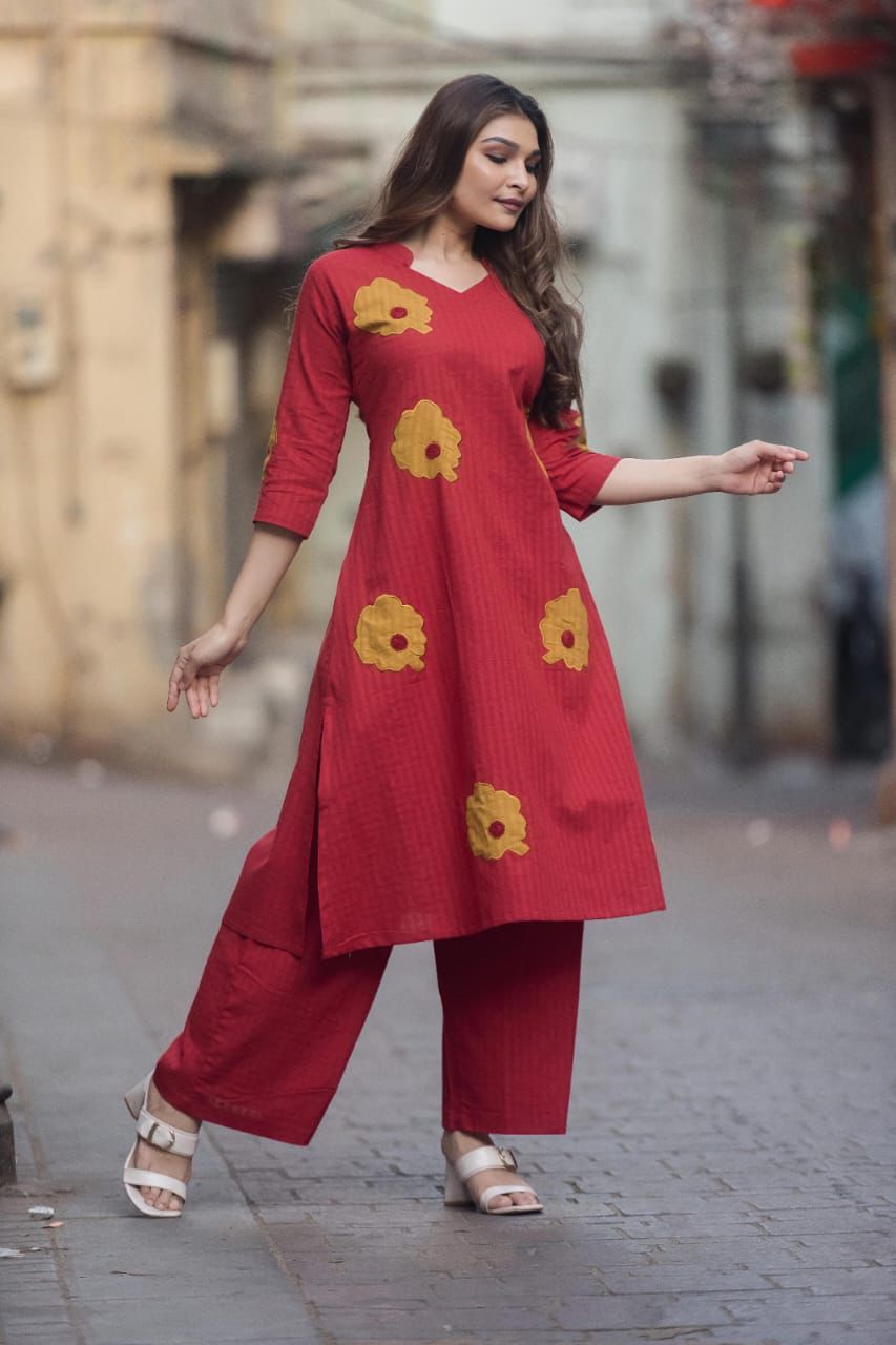 Phool Kurta Set