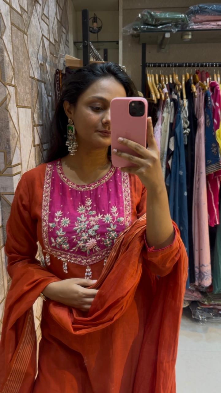 Dhruvee Mul Chanderi Three Piece Set