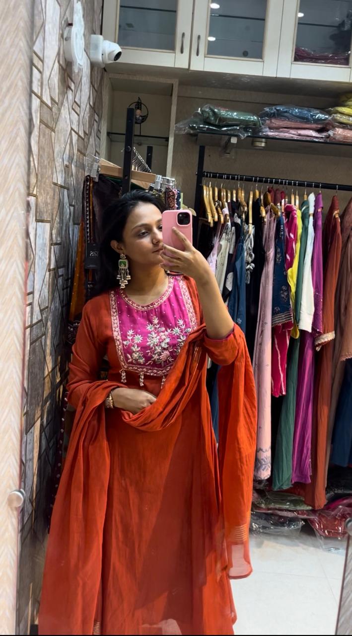 Dhruvee Mul Chanderi Three Piece Set
