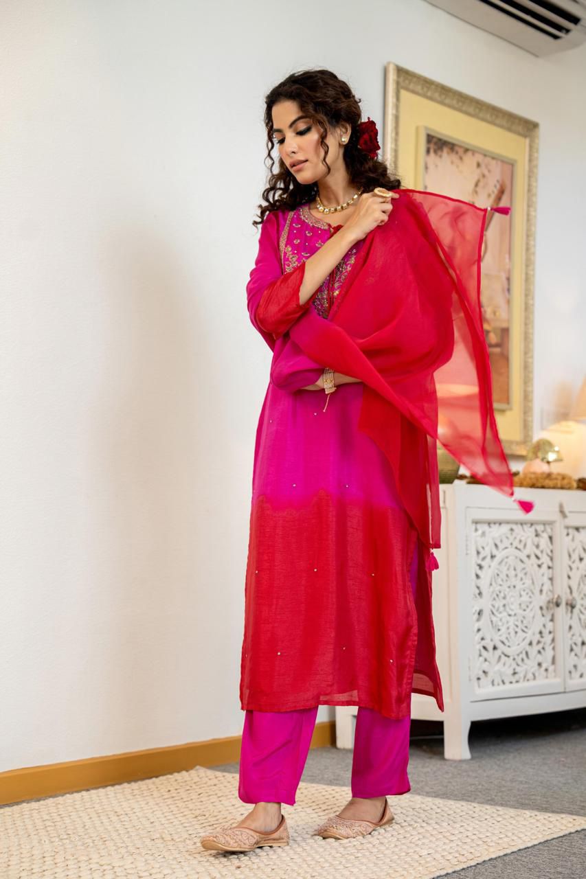 Yashvi Ombre Three Piece Set
