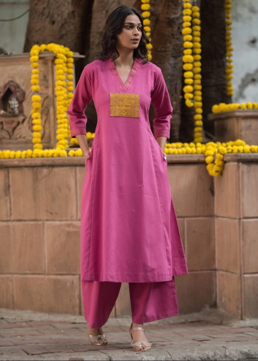 Raahi Kurta Set