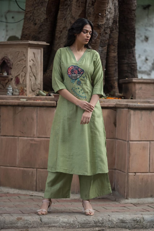 Naari 2.0 Kurta Set