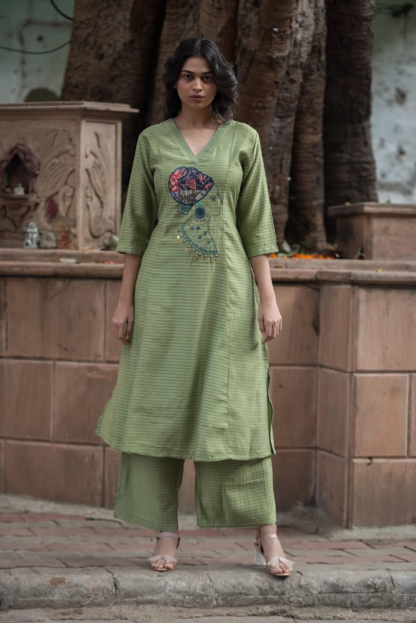 Naari 2.0 Kurta Set