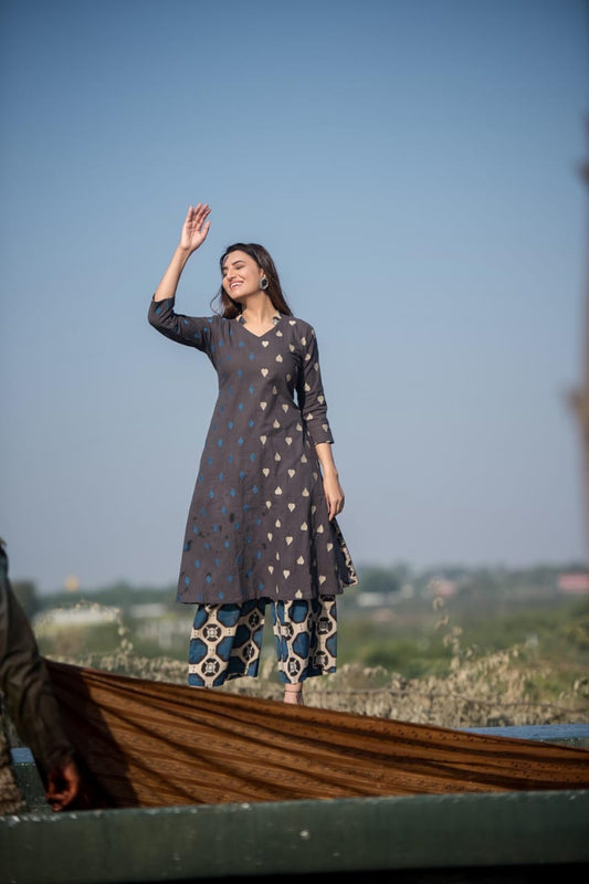 Piku Kurta Set
