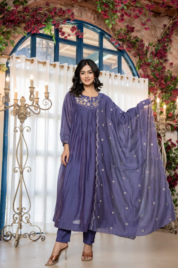 Rajvi Mul Chanderi Three Piece Set