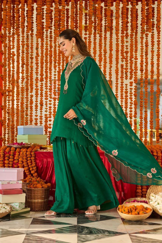 Srisha Pallazo Set