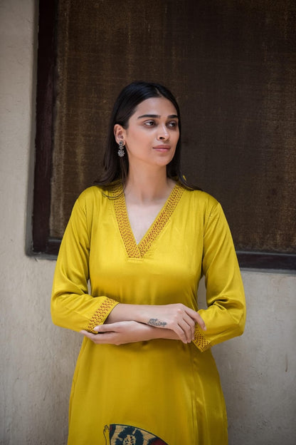 Naari Kurta Set